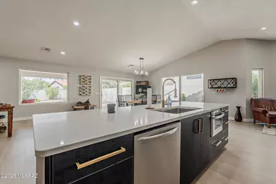 65000 E Canyon Drive, Saddlebrooke, AZ 85739 - Photo 13