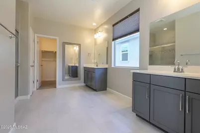 2254 W Azure Creek Loop, Oro Valley, AZ 85742 - Photo 7