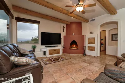 1594 N Desert Trumpet Court, Tucson, AZ 85745 - Photo 5