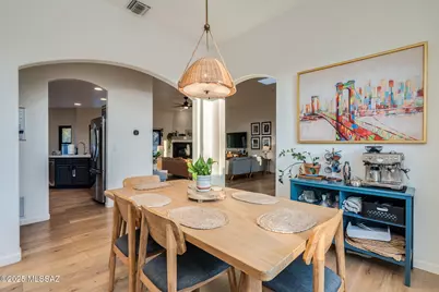 11646 E Saguaro Crest Place, Tucson, AZ 85747 - Photo 17