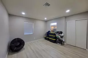 1827 E 13th St, Tucson, AZ 85719 - Photo 7