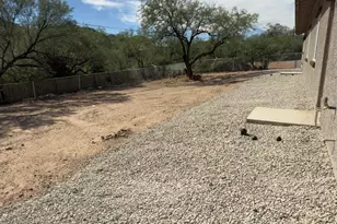 2065 W Ajo Wy, Tucson, AZ 85713 - Photo 11