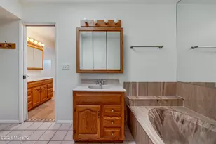 6640 E River Hills Pl, Tucson, AZ 85750 - Photo 33
