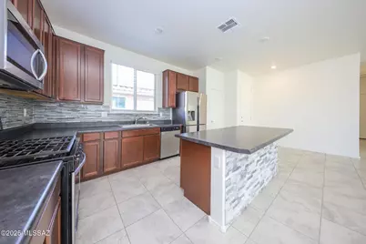 [Address not provided], Tucson, AZ 85730 - Photo 5