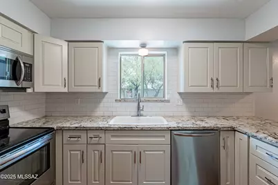 725 N Bamboo Avenue, Tucson, AZ 85710 - Photo 11