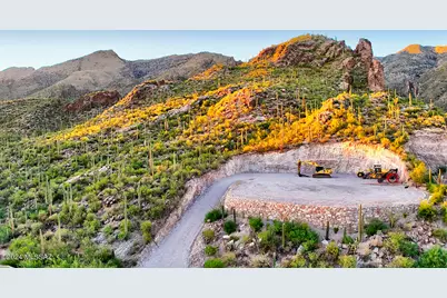 6940 N Flying View Place, Tucson, AZ 85750 - Photo 7