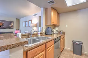 101 S Players Club Dr, Tucson, AZ 85745 - Photo 11