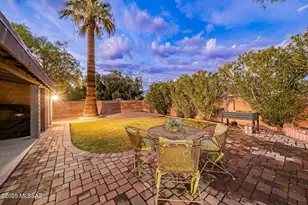 2201 E La Madera Dr, Tucson, AZ 85719 - Photo 5