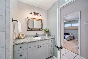 2201 E La Madera Dr, Tucson, AZ 85719 - Photo 15