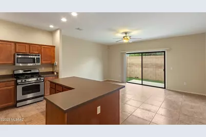 4134 N Fortune Loop, Tucson, AZ 85719 - Photo 3