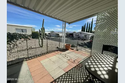 240 W Cumaro Drive, Green Valley, AZ 85614 - Photo 37