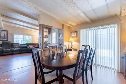 240 W Cumaro Drive, Green Valley, AZ 85614 - Photo 13