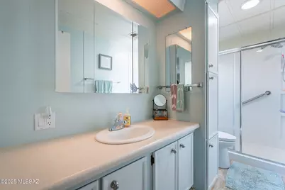 240 W Cumaro Drive, Green Valley, AZ 85614 - Photo 21