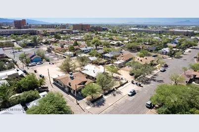 724 N 2nd Avenue, Tucson, AZ 85705 - Photo 3