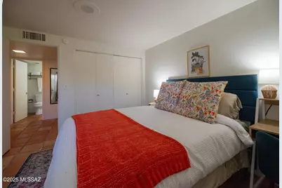 5701 N Glenn Street #5, Tucson, AZ 85712 - Photo 7
