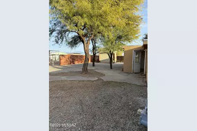 13454 N Adonis Road, Marana, AZ 85658 - Photo 11