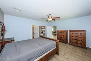 10576 E River Stone Ct, Tucson, AZ 85747 - Photo 21