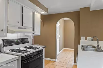 4228 N 16th Place, Tucson, AZ 85705 - Photo 13