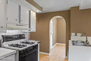 4228 N 16th Pl, Tucson, AZ 85705 - Photo 13