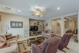 15181 N Triple Crown Pl, Tucson, AZ 85739 - Photo 11
