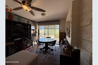 940 W Circulo Napa, Green Valley, AZ 85614 - Photo 11