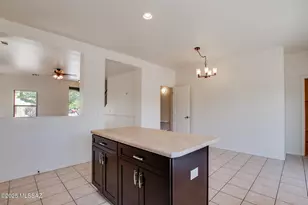 6257 E Stonechat Dr, Tucson, AZ 85756 - Photo 5