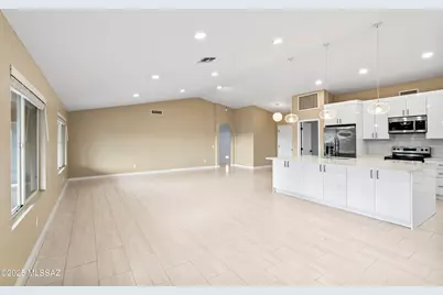 36892 S Golf Course Drive, Saddlebrooke, AZ 85739 - Photo 9