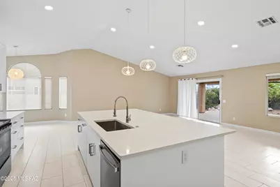 36892 S Golf Course Drive, Saddlebrooke, AZ 85739 - Photo 5