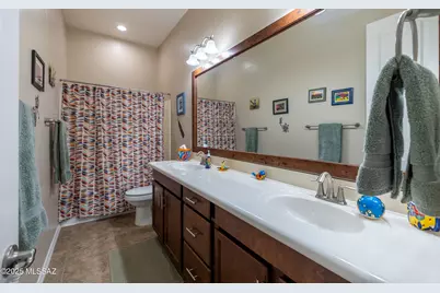 6567 W Whispering Windmill Lane, Marana, AZ 85658 - Photo 15