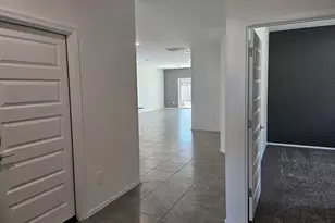 9852 E Gray Hawk Dr, Tucson, AZ 85730 - Photo 3