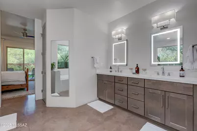 2920 N Old Fort Lowell Court, Tucson, AZ 85712 - Photo 9