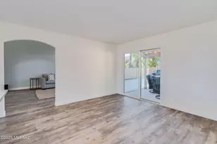 7727 E Entrada De Ventana, Tucson, AZ 85750 - Photo 9