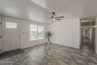 5441 N Royal Palm Drive, Tucson, AZ 85705 - Photo 9
