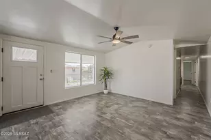 5441 N Royal Palm Dr, Tucson, AZ 85705 - Photo 9