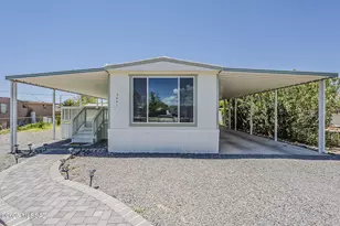 5441 N Royal Palm Dr, Tucson, AZ 85705 - Photo 1