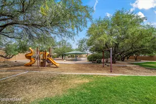 93 E Calle Vivaz, Green Valley, AZ 85614 - Photo 25