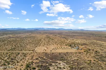 13201 S Falling Star Lane, Pearce, AZ 85625 - Photo 33