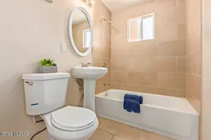 2018 S Cloverland Ave, Tucson, AZ 85711 - Photo 11