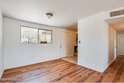 2018 S Cloverland Avenue, Tucson, AZ 85711 - Photo 9