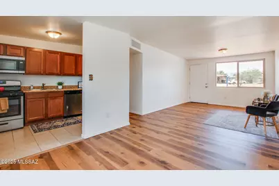 2018 S Cloverland Avenue, Tucson, AZ 85711 - Photo 5