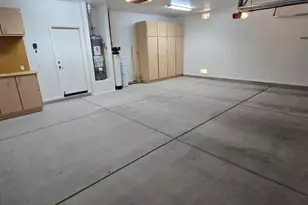 7842 N Maiden Pools Pl, Tucson, AZ 85743 - Photo 23