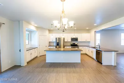 955 S Stalactites Circle, Benson, AZ 85602 - Photo 9