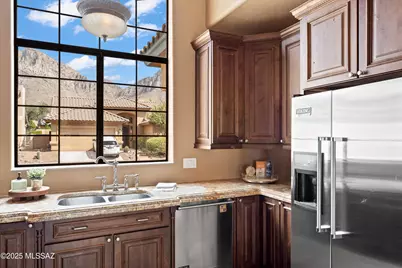 1391 E Sonoran Desert Drive, Oro Valley, AZ 85737 - Photo 3