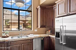 1391 E Sonoran Desert Dr, Oro Valley, AZ 85737 - Photo 3