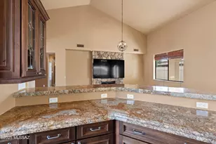 1391 E Sonoran Desert Dr, Oro Valley, AZ 85737 - Photo 25