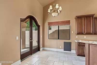 1391 E Sonoran Desert Drive, Oro Valley, AZ 85737 - Photo 15