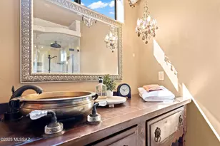 1391 E Sonoran Desert Dr, Oro Valley, AZ 85737 - Photo 17