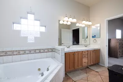 5465 E Pioneer Lane, Hereford, AZ 85615 - Photo 25