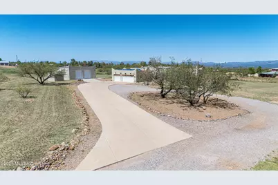 5465 E Pioneer Lane, Hereford, AZ 85615 - Photo 1