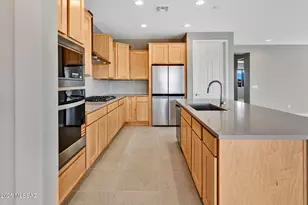 7956 S Sonoran Oak Dr, Tucson, AZ 85747 - Photo 15